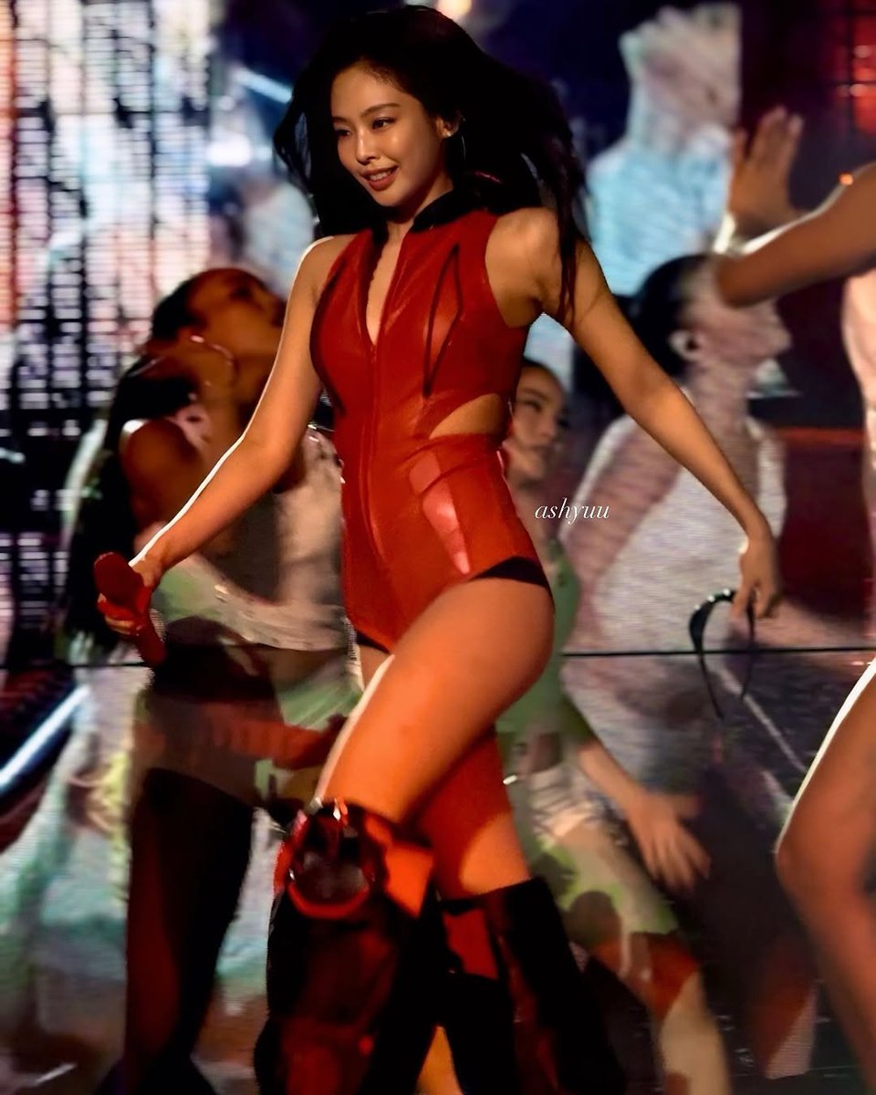 SEC AWARDS VOTE FOR JENNIE 🚨
    Only 15 hours left until voting ends!
📢 Drop your votes for JENNIE now

 1K REPLIES !!!

I vote #JENNIE for #ArtistaAsiaticodoAno, #ArtistaFemininaInternacionaldoAno and #Ruby for #AlbumEPInternacionaldoAno 
at the #SECAwards