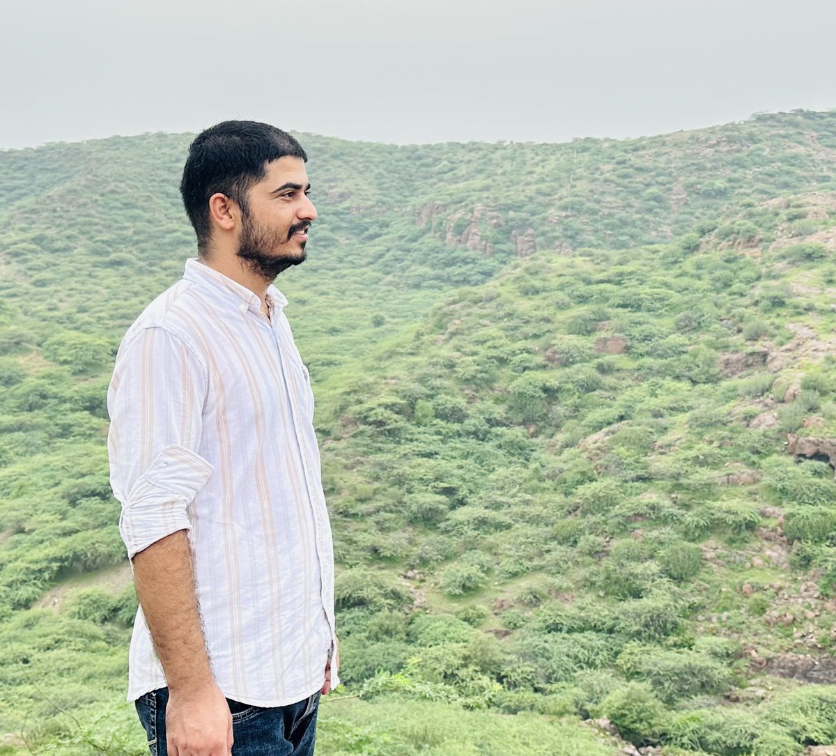 ईश्वर आजमाता है हमें, कभी कुछ दे कर, कभी कुछ लेकर....