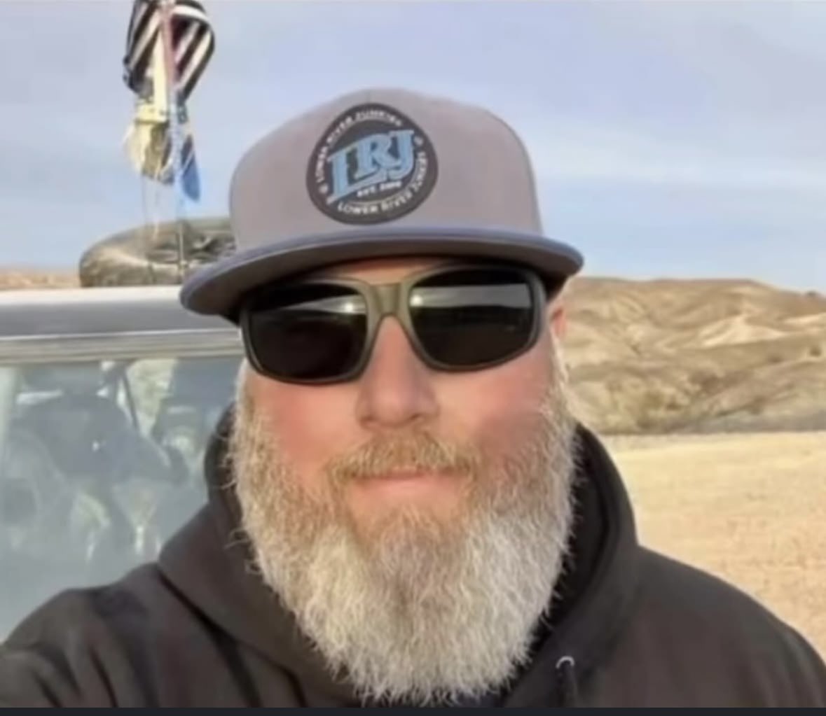 𝓢𝓹𝓾𝓷𝓴𝔂 Conservative 𝓟𝓪𝓽𝓻𝓲𝓸𝓽🙏🏻🇺🇸🍎 (@spunkypatriot_) on Twitter photo Jeff Brady saved two drowning children from the Texas flood but lost his life in the process. May he and all others who perished in this horrific natural disaster Rest In Peace. Please continue to pray for Texas. 🙏🏻 Jeff Brady saved two drowning children from the Texas flood but lost his life in the process. May he and all others who perished in this horrific natural disaster Rest In Peace. Please continue to pray for Texas. 🙏🏻