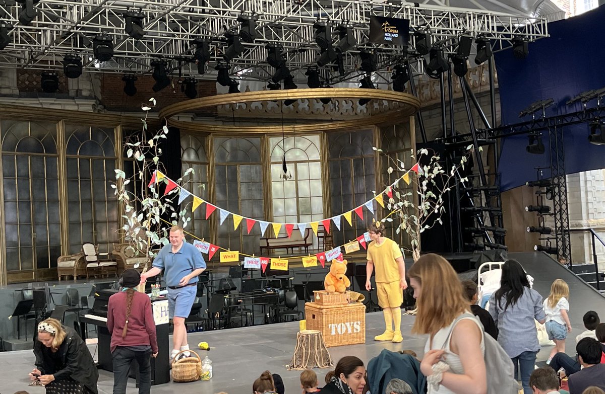 maxschofield's tweet image. Last year it was a breathtaking performance of Tosca at @operahollandpk; this year it’s Winnie the Pooh’s Songbook.