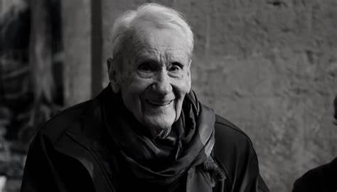 Attakaay's tweet image. J.R.R. Tolkien's work is incredible, but many underestimate the contribution of his son, Christopher. He edited 24+ volumes from his father’s posthumous writings, including The Silmarillion. His work preserved and expanded the understanding and accessibility of the legendarium.