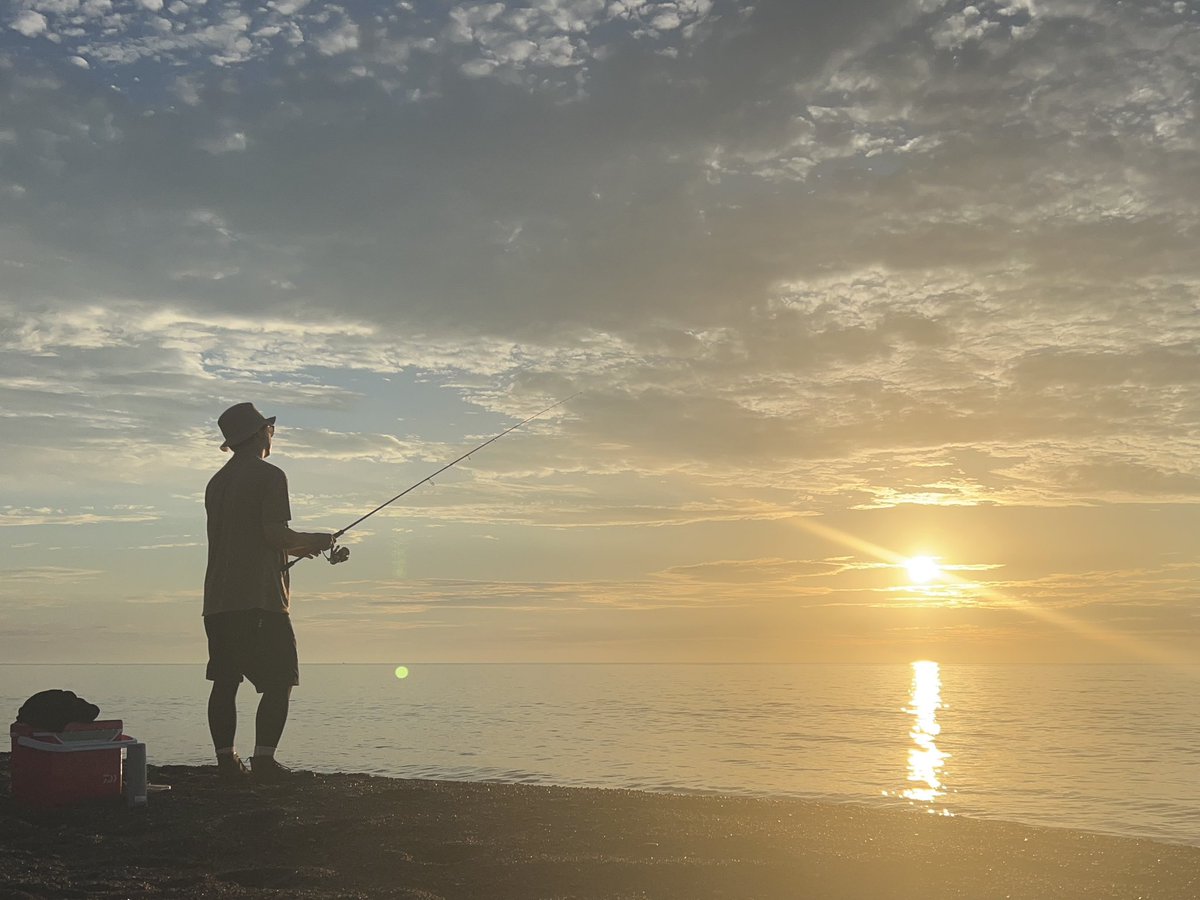 youhei_don's tweet photo. 海の日前日ということで日本海へ

久しぶりにキス狙い
短時間でそこそこ釣れたのでキスの天ぷら楽しみ https://t.co/Tt5kaCJrn7