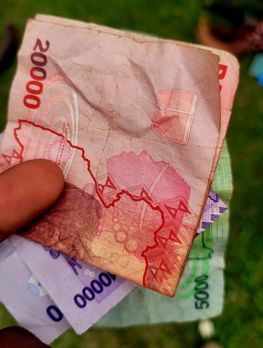 It’s Sunday - does your budget look like this too? 💸🙏😂