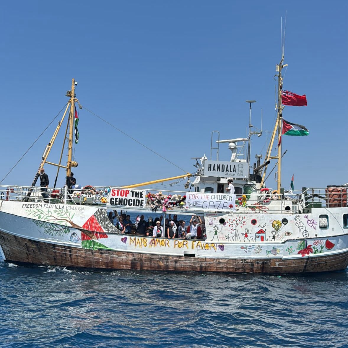 The Handala freedom flotilla is off on its way to Gaza! This is a civilian vessel carrying 21 beautiful humans who are in solidarity with the Palestinian people and their right to liberation. It is carrying humanitarian aid including food, medicines, medical supplies, baby