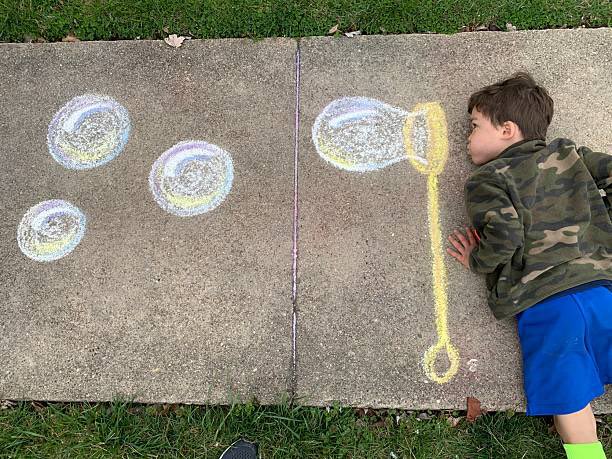 🧠 Aburrirse en verano también es importante.

No hace falta llenar cada día de planes: del aburrimiento nacen la creatividad, la autonomía y las mejores ideas.  💭✨

Dales tiempo libre… y verás lo que inventan. 😉

#Verano #Educación #Infancia #TiempoLibre