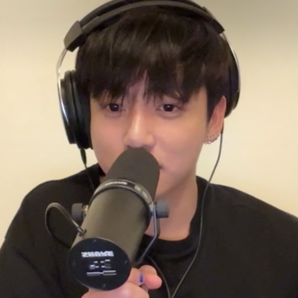 지금 머리길이 딱 좋은데 내일 바로 컴백안될까요.. 이런머리진짜레어해서그래요 저급해요진짜..