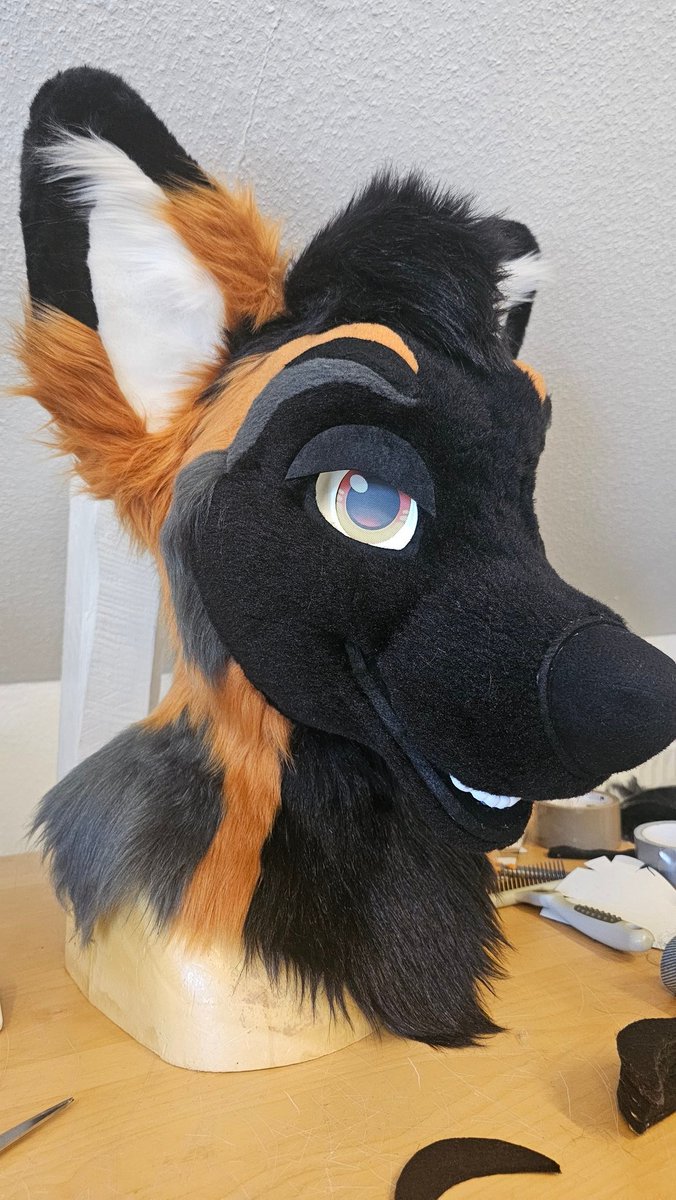 FurDelicious tweet media