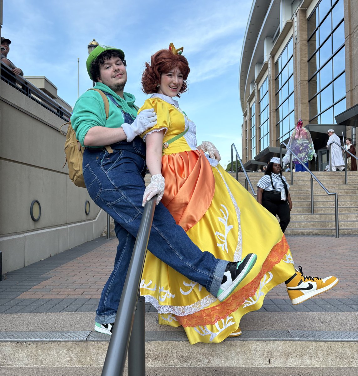 cinnabeep's tweet image. Nice kicks! #luaisy