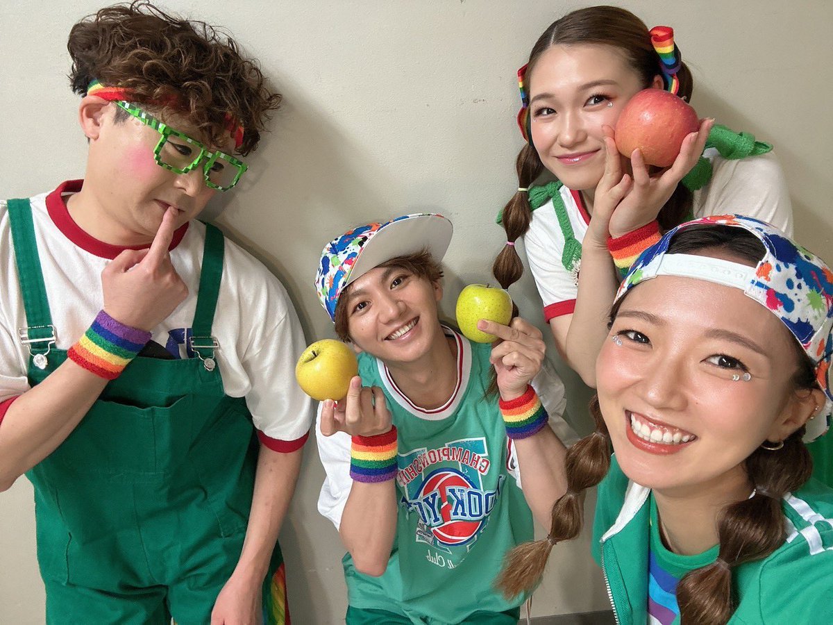 hico2's tweet image. GRe4N BOYZイマーシブライブシアター2025『The XY』in青森🍎
第10座標は青森ラッセラー🕺💃
県民りんごクイズにもお付き合いお答え頂きまして誠にありがとうございました‼️‼️(舞台上で使用したりんごはカズキ君が剥いてくれました)
明日は秋田ー🌾※👹🍙
#GRe4NBOYZ
#ツアー飯
#りんご