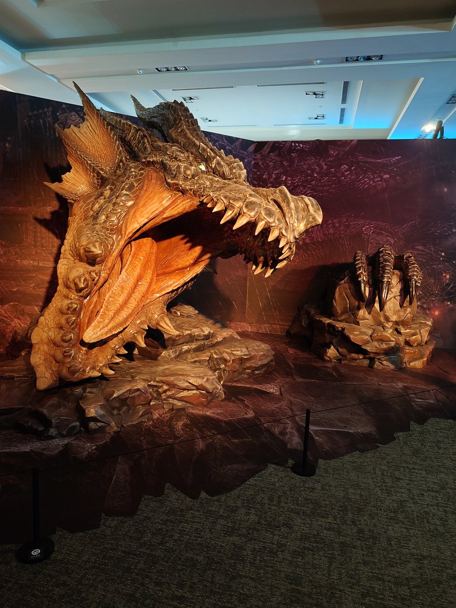 BikeNieko's tweet photo. 一狩り行こうぜ~
#モンスターハンター https://t.co/wYAzWphiBn