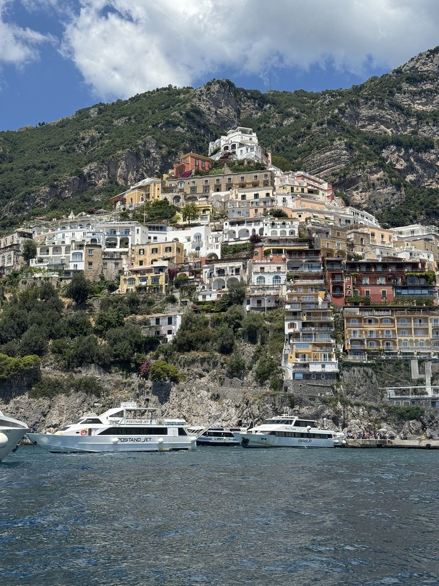 hackyguru's tweet image. italian summertime sadness