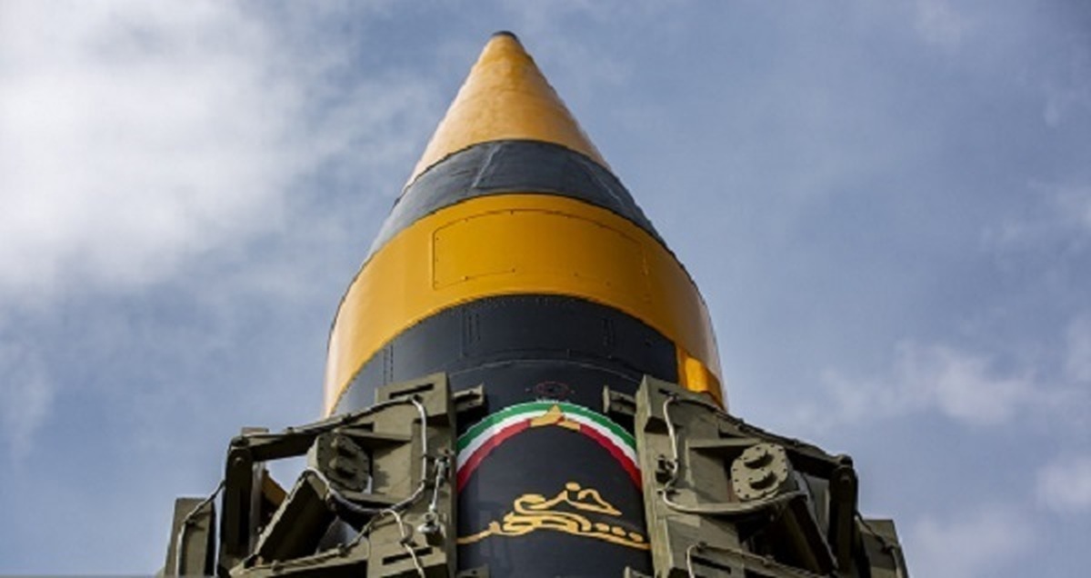 IRIran_Military's tweet image. 27 days after the ceasefire, Yedioth Ahronoth reported that just one Iranian missile completely destroyed 27 buildings, displacing 2,000 Zionists.
They can't cover up the case.