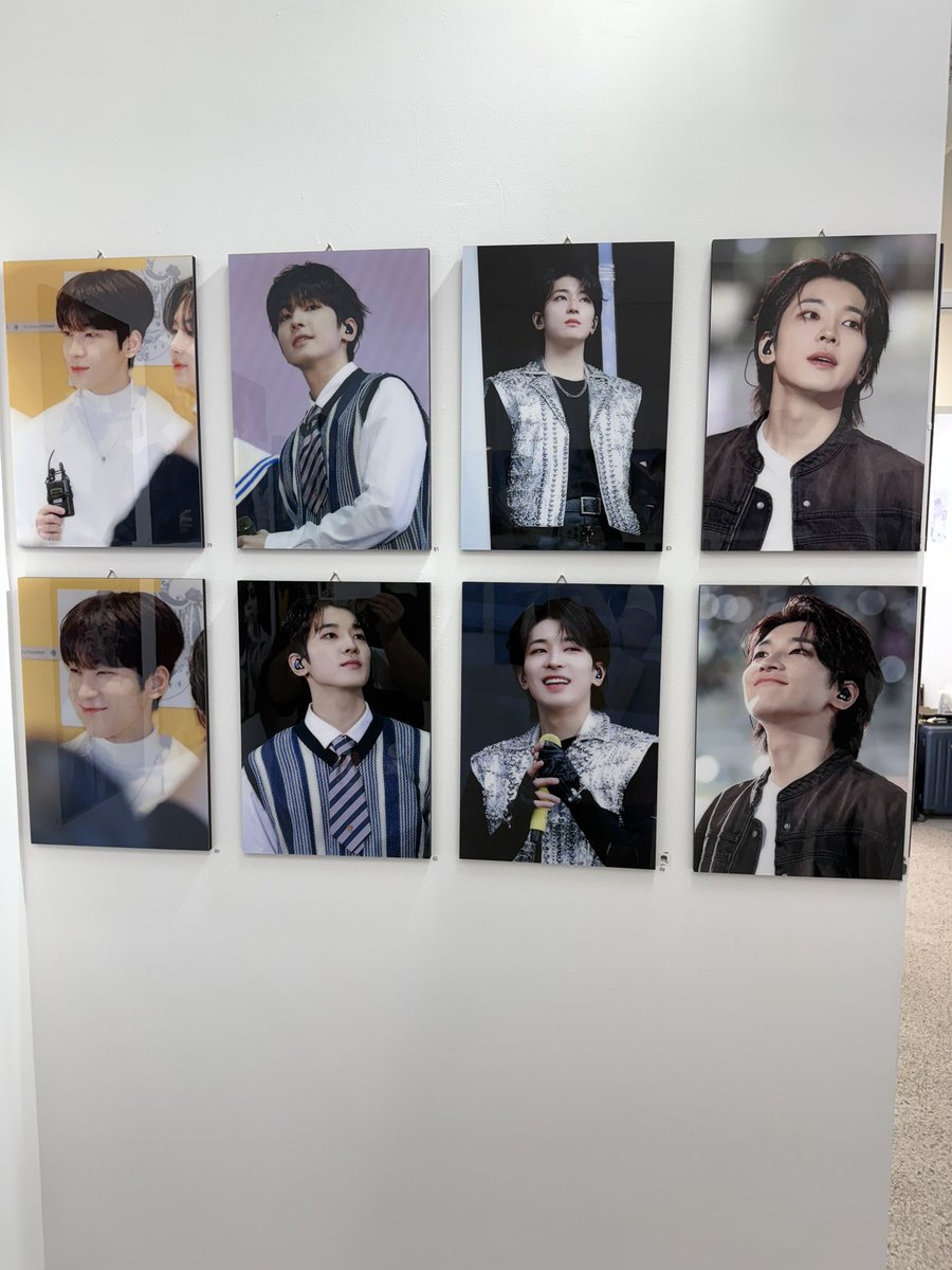 everyone__cat's tweet image. 정말 예쁘고 편안한 공간이었어요!영상을 틀 때 너무 오랜만에 원우를 봐서 눈물이 핑 돌았어요ㅠㅠ 함께 생일을 보낼 수 있어서 정말 좋았어용🤍
#원우와_피워낼_여름날