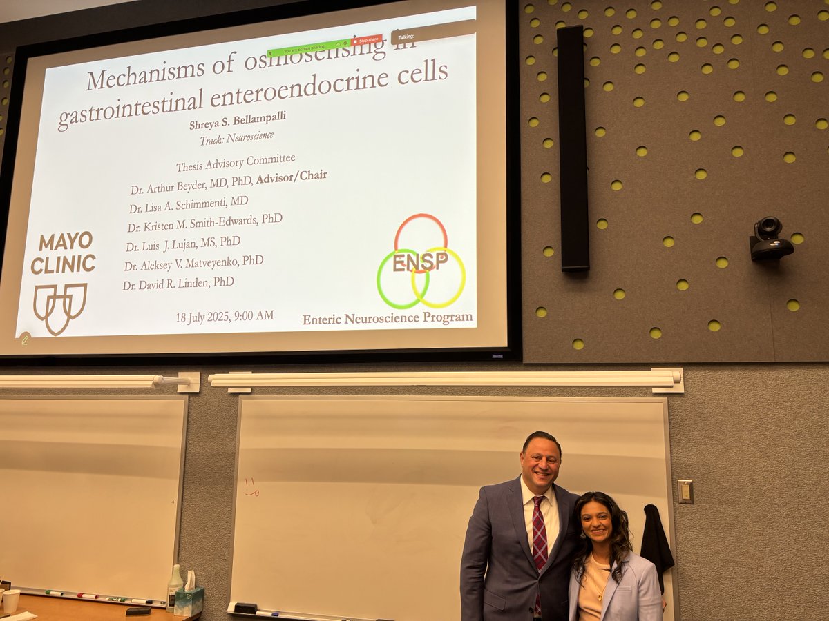 BeyderLab's tweet image. Congratulations, Dr. Shreya! @Beyderlab is immensely proud of our newly minted #PhD, Dr. Shreya Bellampalli, whose work on #gut #osmo #sensing is so inspiring! #MSTP #Neuroscience #GutHealth #OsmoSensing #EntericNeuroscience #WomenInSTEM #ResearchSuccess #AcademicAchievement