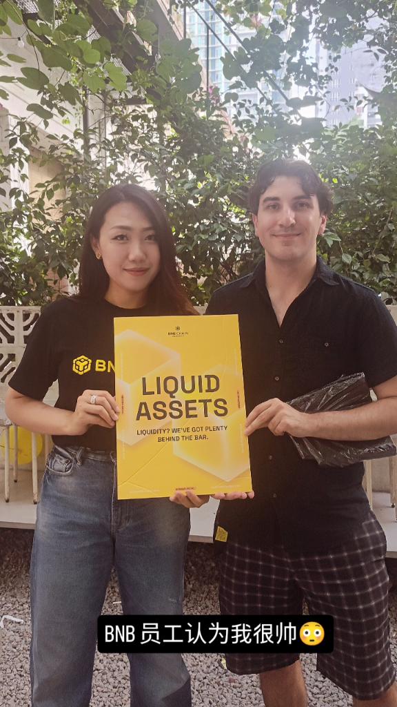 ideal_investing's tweet image. @cain_bnb @BNBCHAIN happy to meet and talk to everyone at BNB Malaysia event 🤭