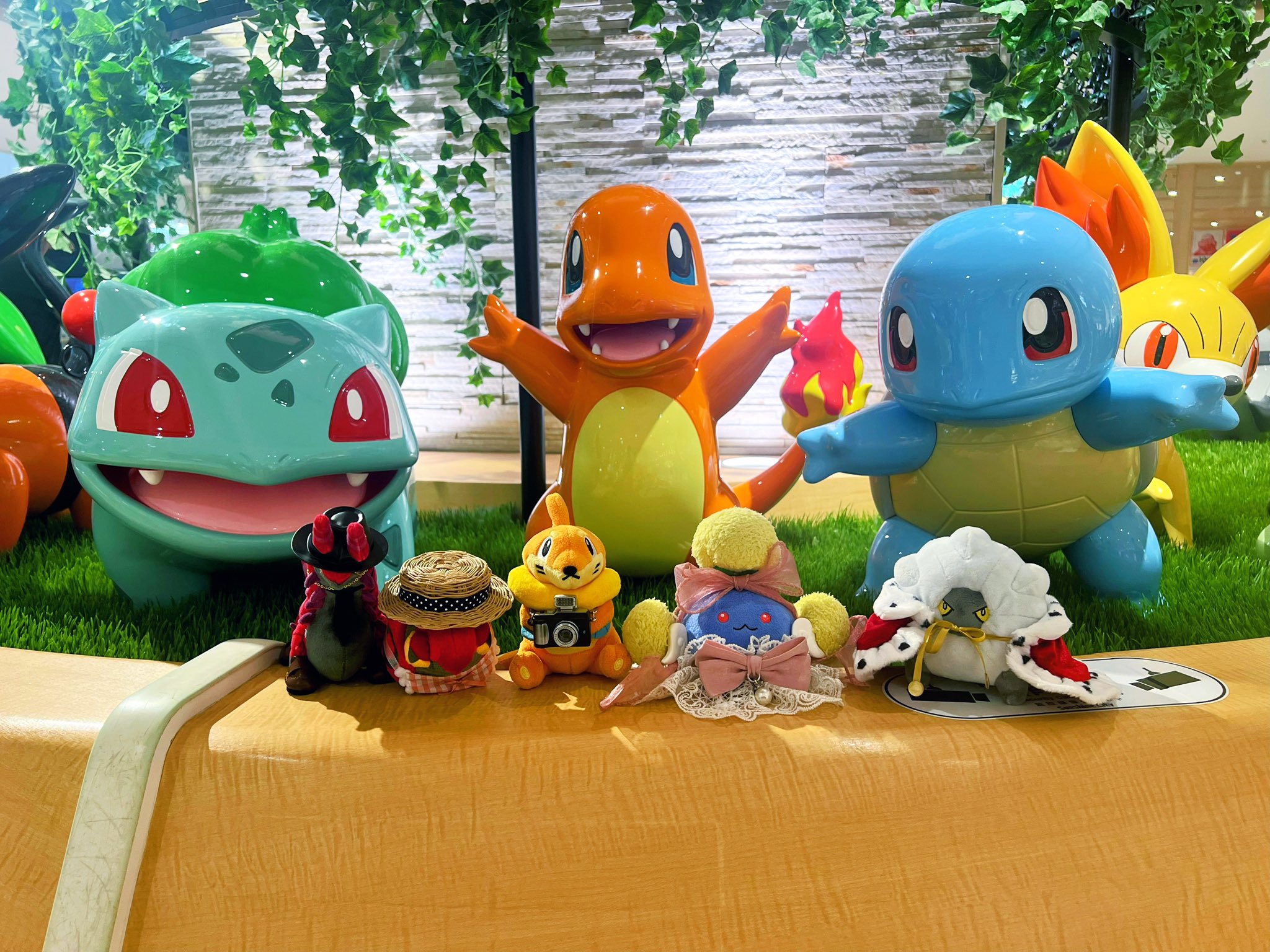 ポケモン - たんぽぽ ぬいぐるみ 竿燈まつりごっこピカチュウ ポケモンセンター