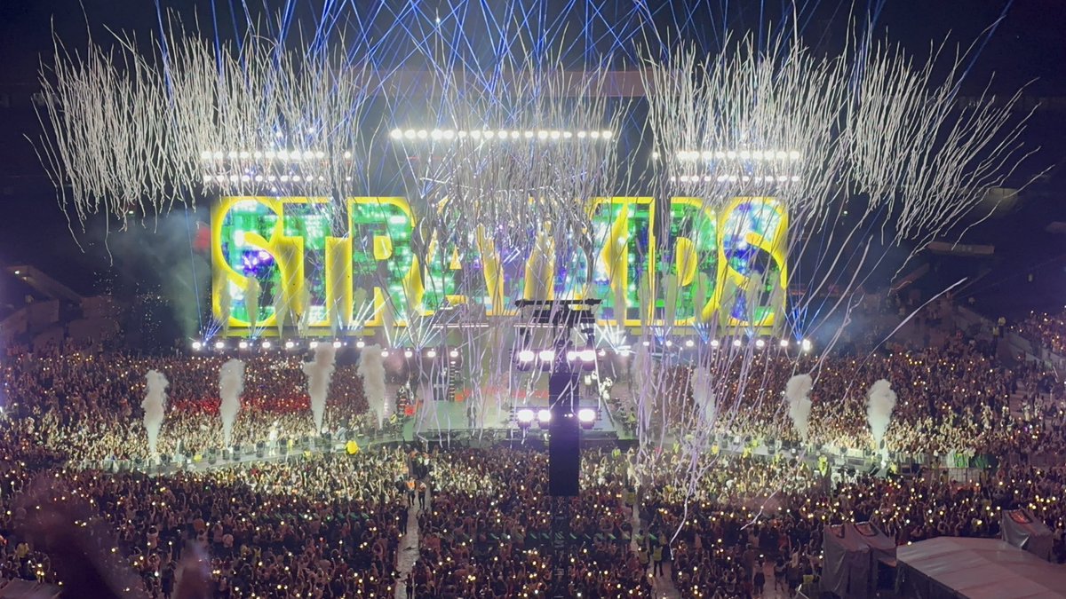 StephWalshe's tweet photo. I’ll never experience another concert that compares to this #StrayKids #dominATE_London https://t.co/hwGl4B9ZkO