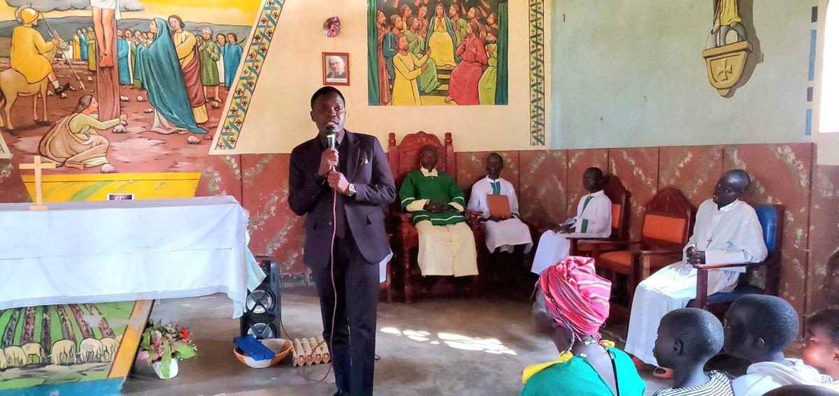 LAlionzi's tweet image. This morning, We joined the Christian community at St. Stephen's Chapel, Under Ombachi Catholic Parish in Prayer and Thanksgiving to God for all his Graces...