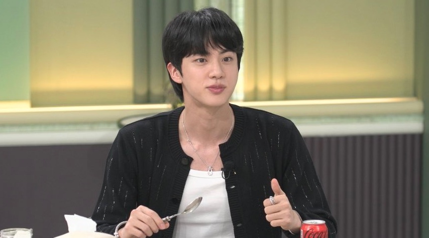 I mean he will always be the most beautiful ever but I need a word with mother of hair

#JinxChefandMyFridge #ChefandMyFridge