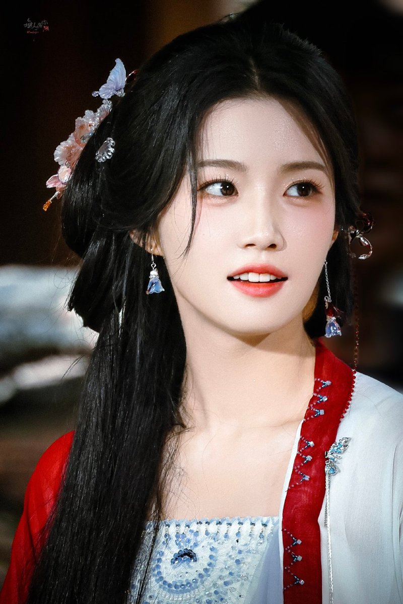 for_the_0's tweet image. 이 선녀님이 날개옷 달라고 하시면
날개옷 백만개 드려야겠지,,