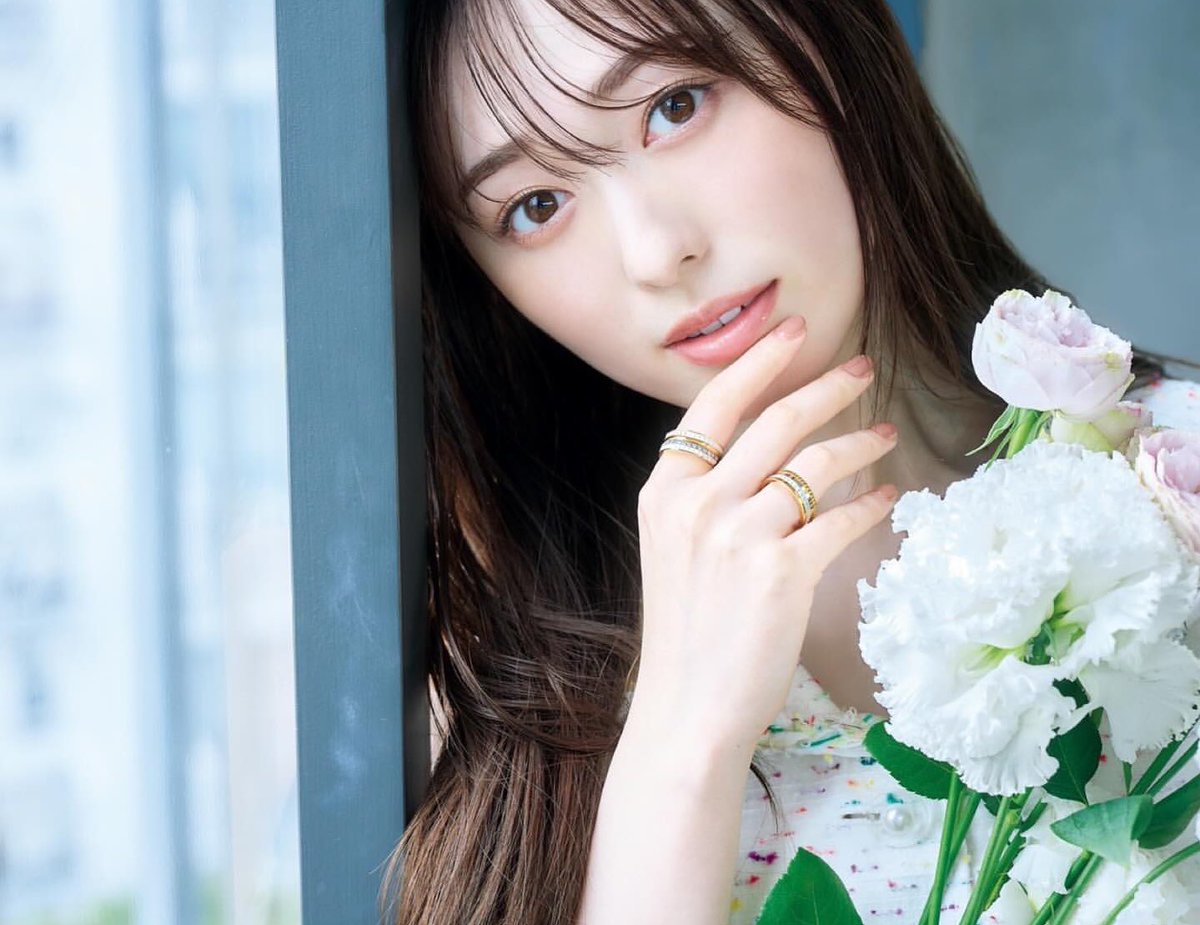 【新版】YOUPAPER 福原遥 掲載2ページ（ストレート）#3558 Amazon.co.jp: 新版YOUPAPER 福原遥 掲載2ページストレート9396