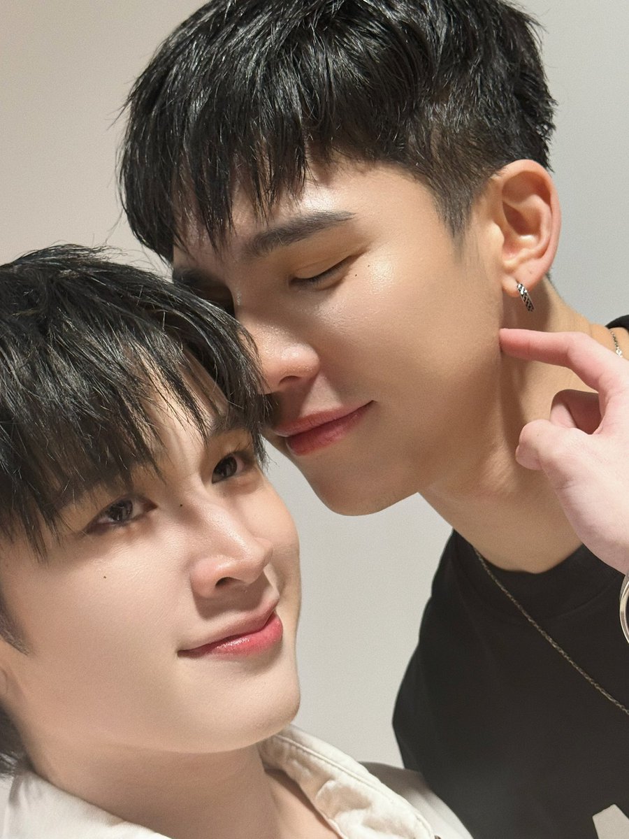 Nook505makeup's tweet image. Mymakeup 
อีกหนึ่งจุ่ม
น่ารักโพดดดดดดดด #SUNTINYPOPUPSPACE