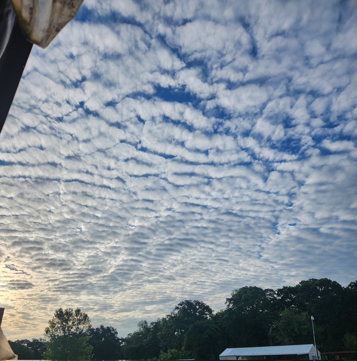 PrayerBarn's tweet image. Seriously, does this like normal cloud formations?