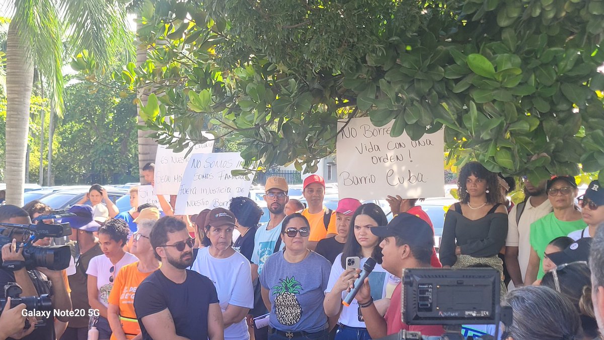 #JardínBotánicoNacional no se Toca <a href="/josemariacabral/">José María</a>. 

Señor presidente <a href="/luisabinader/">Luis Abinader</a>.