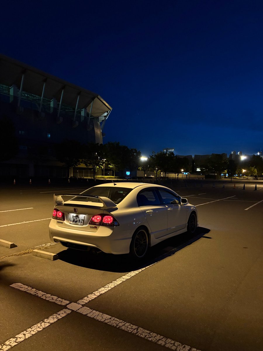 kassyy_fd2's tweet image. #ホンダ乗りと繋がろう2024初夏

Civic Type R fd2 180
シャコタカですみません🥹

#シビック #fd2