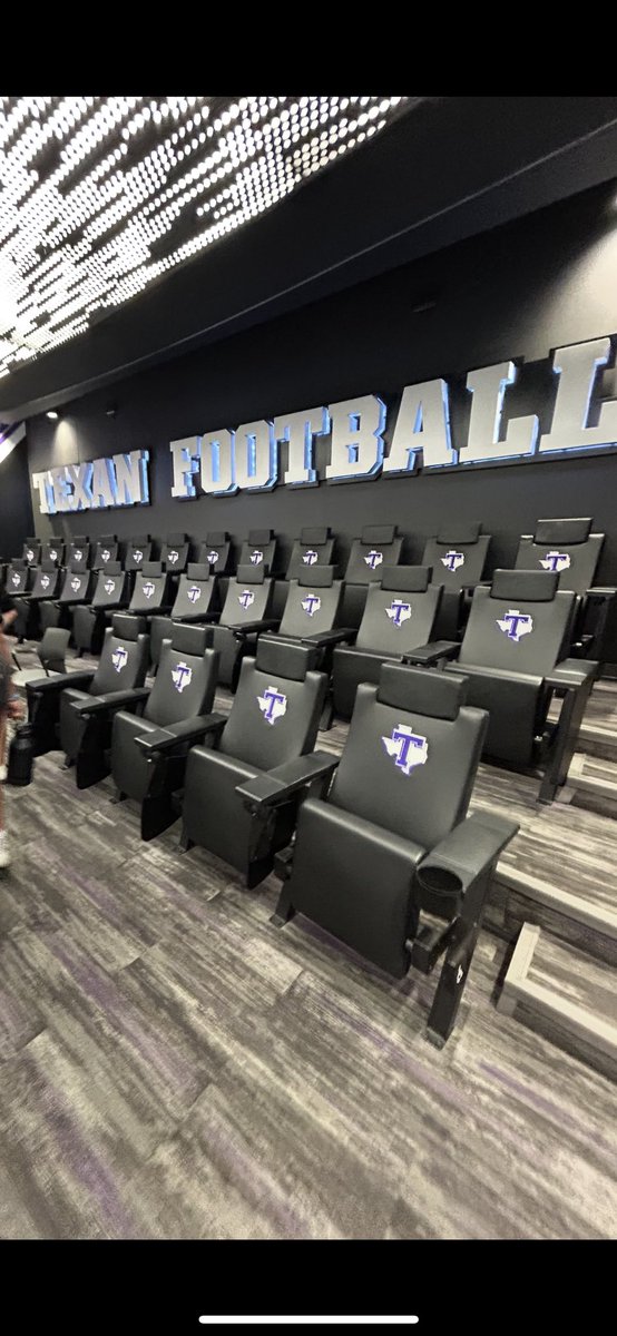 ATXDrewWin's tweet image. Had an amazing time at @TarletonFB specialist camp yesterday.  Thank you for having me @CoachWaltonTSU. Loved competing and touring the facilities. Can’t wait to be back. 

@PurpleReignFB