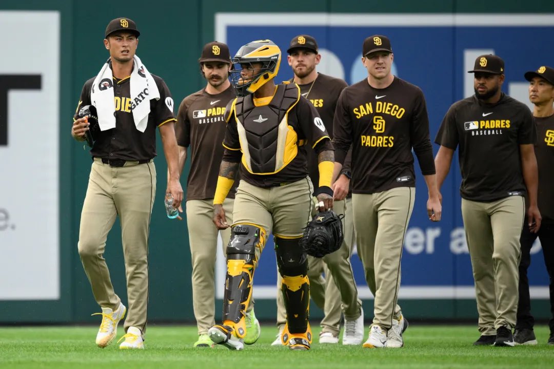 sdutKevinAcee's tweet image. In today’s Padres Daily: Yu Darvish keeps going; just getting bunting + tidbits
sandiegouniontribune.com/2025/07/20/pad…