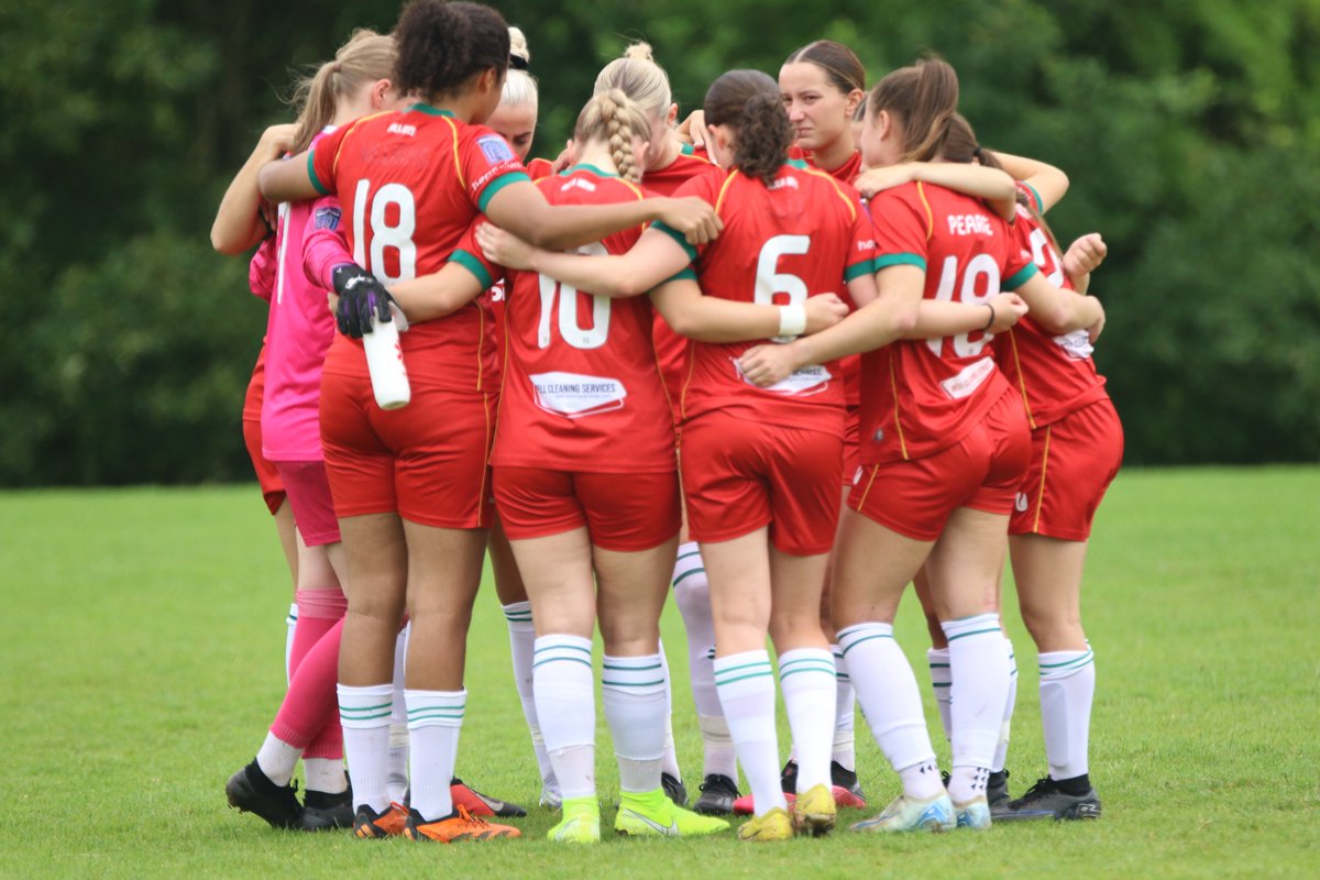 Half Time Photos courtesy of <a href="/crusadin_photo/">Ian Lovell</a>