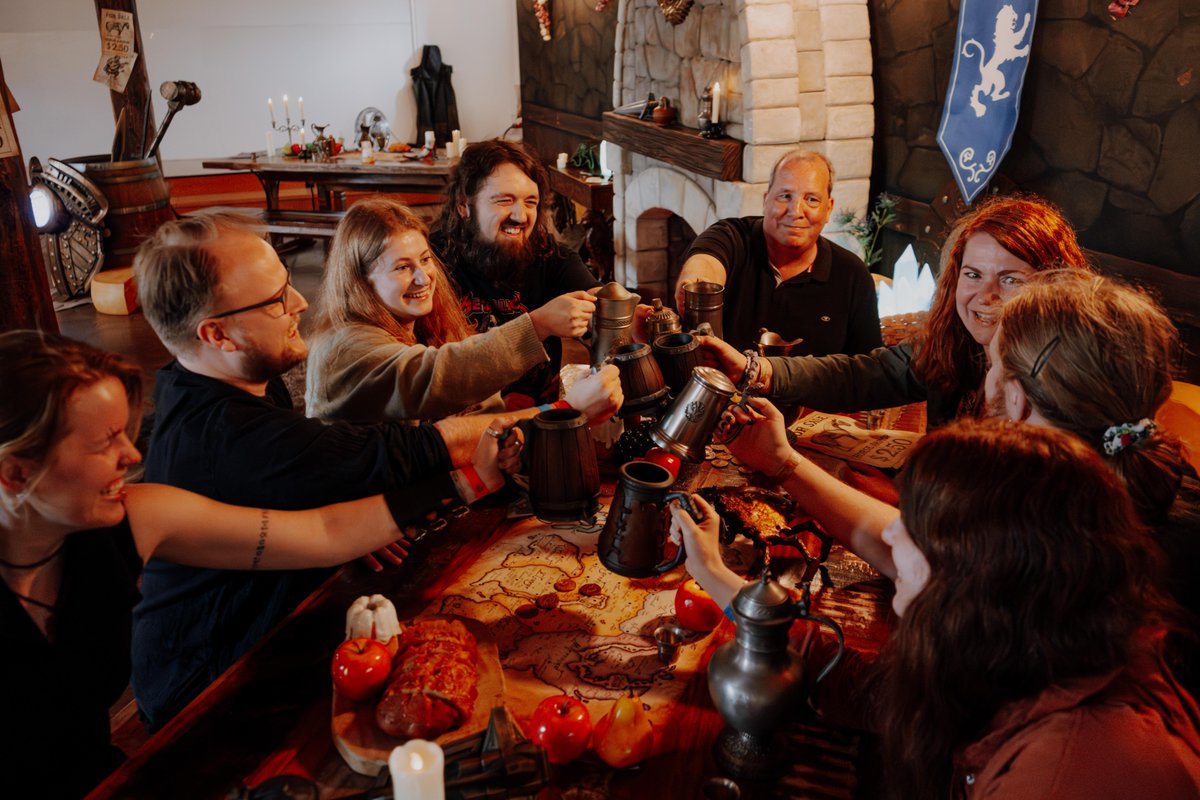 TESOnline's tweet image. #ESOTavern 2025 was definitely one for the memory book. We love you #ESOFam #YouBelongHere ❤️