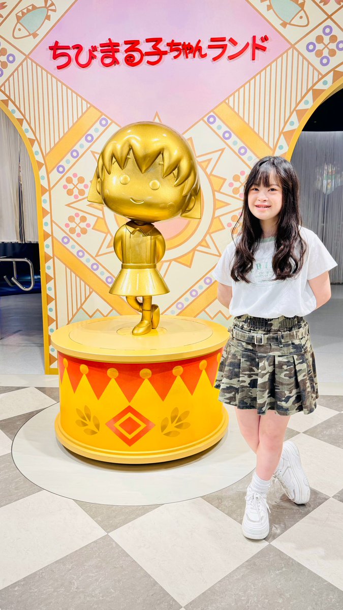 清水エスパルスドリームプラザのちびまる子ちゃんランド行ったことある？？
菜桜は何回入ったことか？？🤭
まるちゃんの友達になった気分になる
可愛い空間✨楽しいよねぇ💓

#菜桜 #ダウン症  #しずおか楽しみ大使 
#エスパルスドリームプラザ 
#ちびまる子ちゃんランド