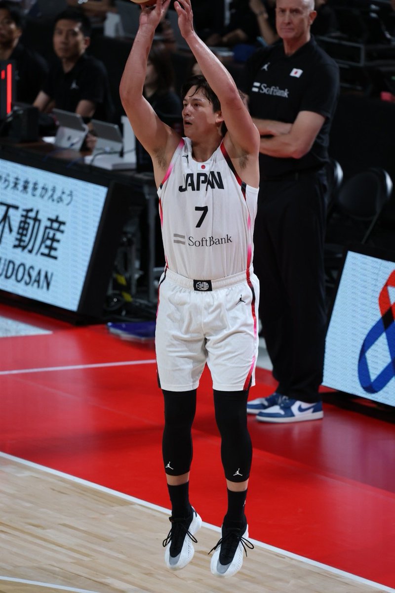 日本代表 テーブス海 バスケットボールユニフォーム JBA公式】Kai Toews | JBA公式オンラインストア