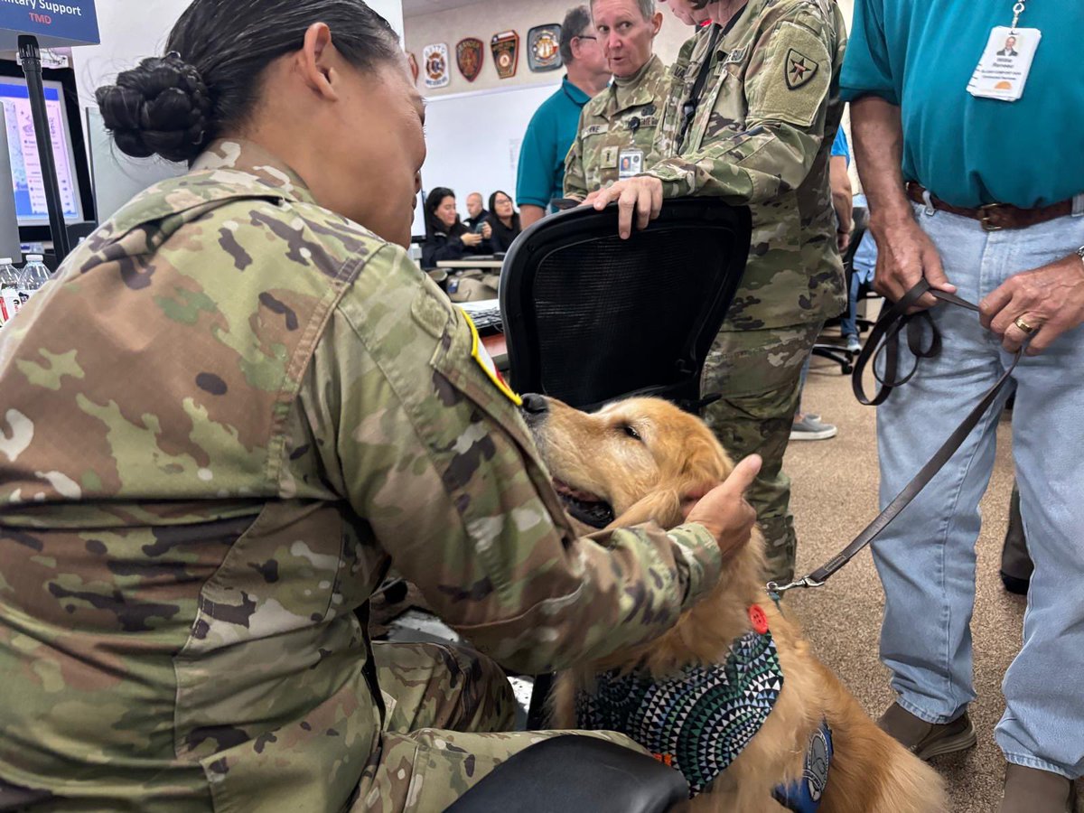 TDEM's tweet image. 🐾 Elijah & Joy recently came by the Texas State Emergency Operations Center to bring comfort and smiles to personnel working tirelessly to support TX’s flood response.
They provided a small boost as #TeamTexas continues working around the clock.
#TexasStrong