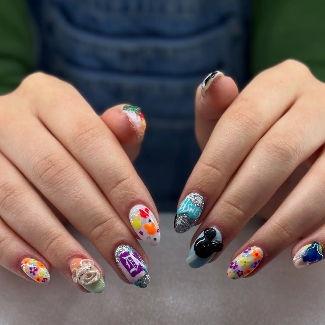 bellevanail's tweet image. Disneyland here we come 😆😆

Book your appointment:
📍 2200 W University, Denton, TX 76201
📞 (940) 514-1808

#nailgelpolish #nailscare #artificialnails #nailsdesigns #manicuretop #manicureprofissional #yellownails #nailschool #nailarttutorial #classynails #disneyland