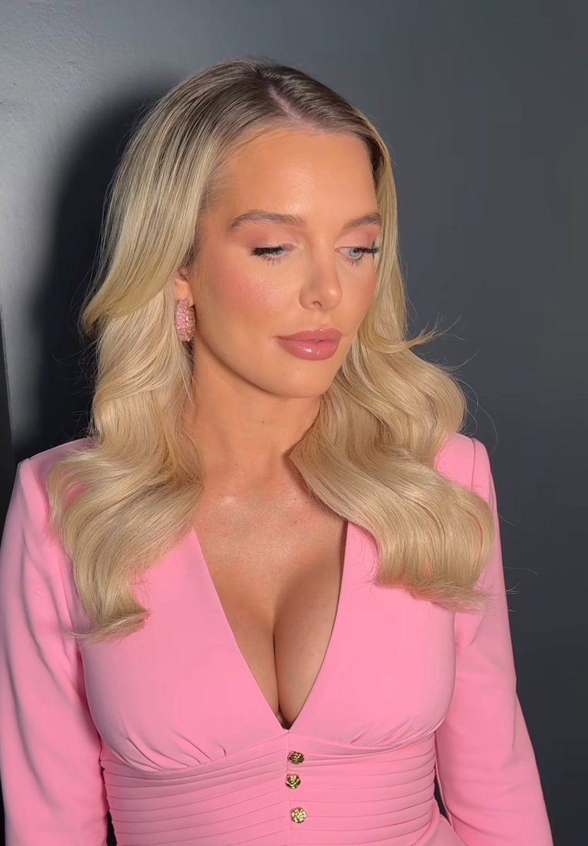 Alwayshorny84's tweet photo. Helen Flanagan https://t.co/VIbP4hlcJW