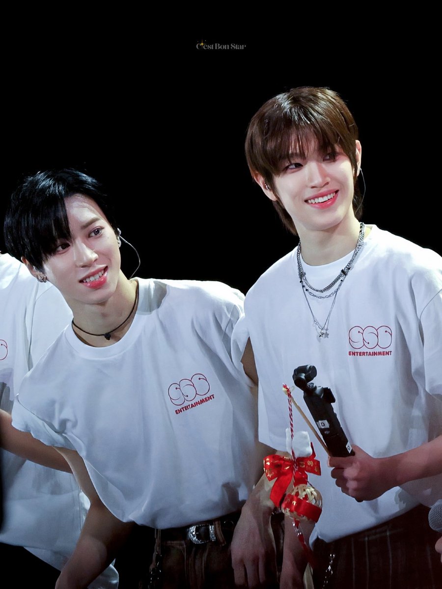 c_estbonstar's tweet image. 241231 🇲🇴 #张家豪 #ZHANGJIAHAO #ジャンジアハオ #장지아하오 #천카이원 #陈凯文 #CHENKAIWEN #チェンカイウェン #BOYS2PLANET #보이즈2플래닛 #보2플 #보투플 #男宝星球2 #ボイプラ2 #보이즈플래닛 #Mnet #엠넷