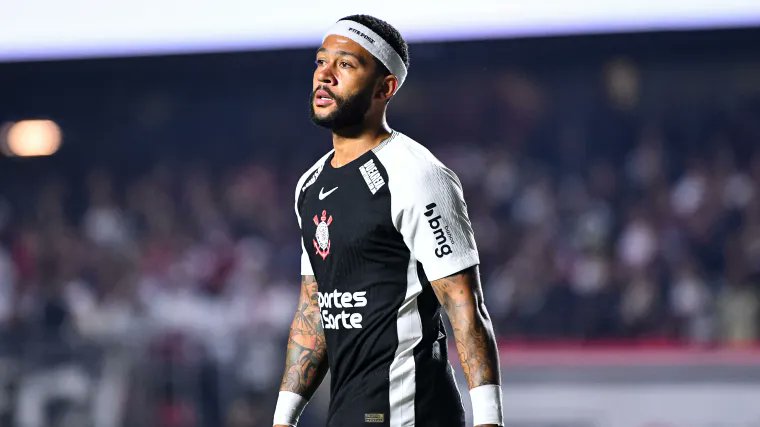 FielNaAlma's tweet photo. Memphis Depay é o atacante com MAIS chances criadas (32) no Brasileirão desde a sua estreia pelo Corinthians na competição.

Mas ele é o problema. Tá Serto! 

🗞 @R10Score 
📷 Reprodução https://t.co/DvRTNTsEgn