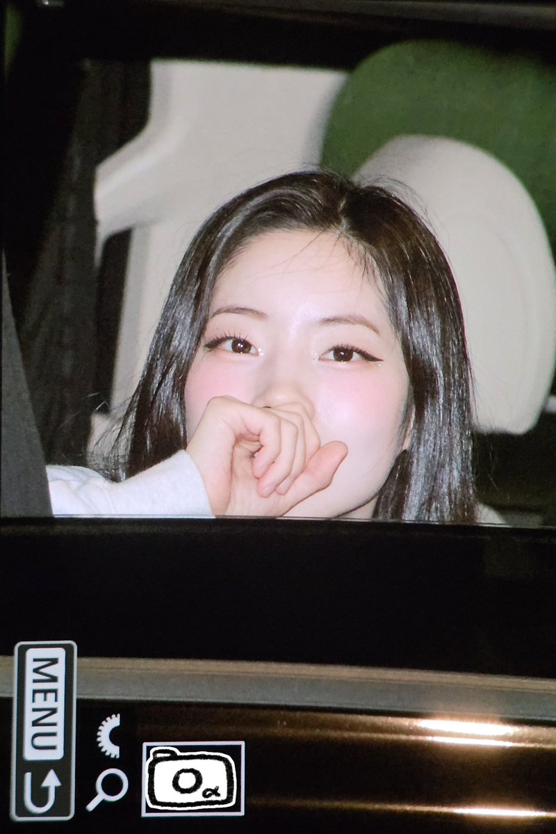 fishcmr's tweet image. 250720 THIS IS FOR 인천 콘서트 DAY2
퇴근!

푹 쉬어 🤍🤍

#TWICE #DAHYUN
#트와이스 #다현 #ダヒョン