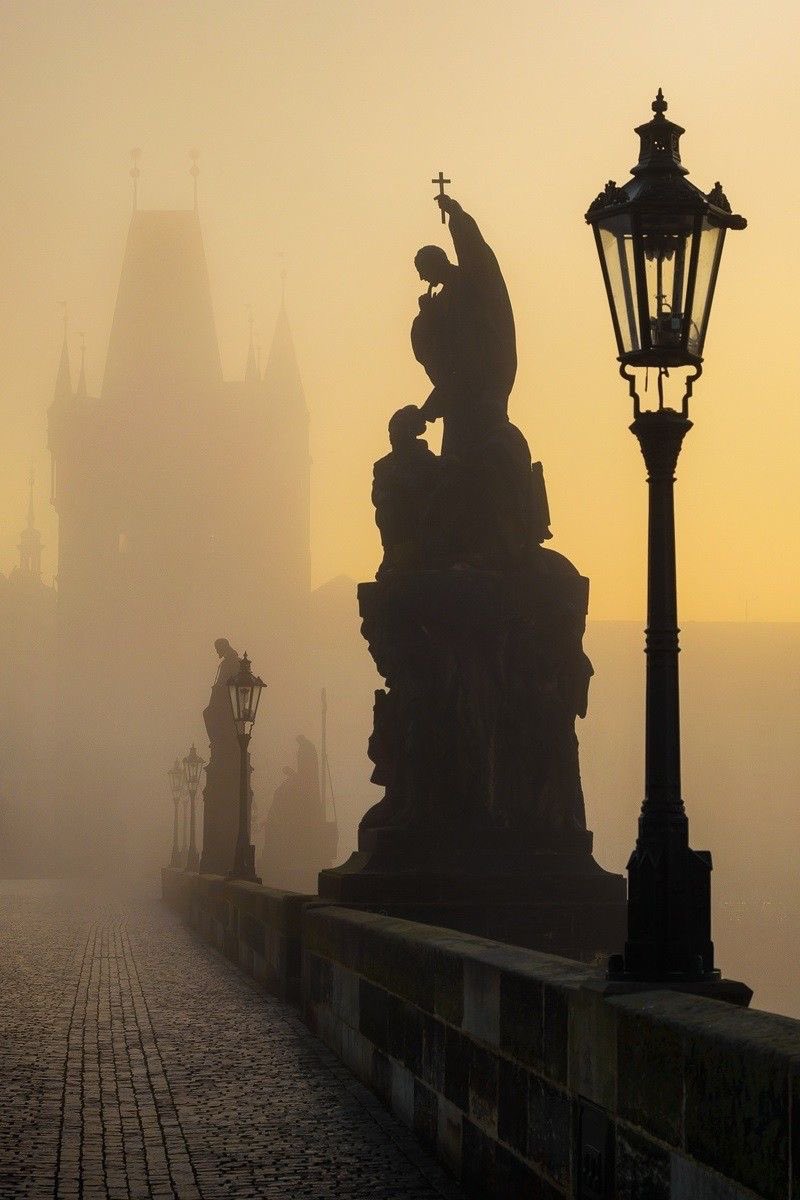 archi_tradition's tweet photo. Charles Bridge, Prague 🇨🇿 https://t.co/HGTBOOAroH