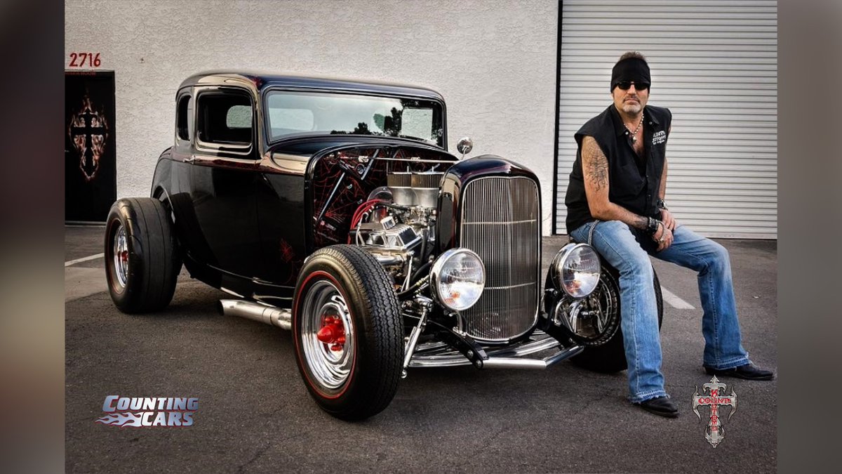 CountsKustoms's tweet image. Sunday cruising in @DannyCountKoker 32 Ford! This 5 Window Coupe is a staple in the Count’s Kustoms legacy, and can be seen on display for FREE at our museum in Las Vegas! Open 10-4 every day. Come see us! @CountsKustoms_S #countskustoms #lasvegas #history #countingcars #ford