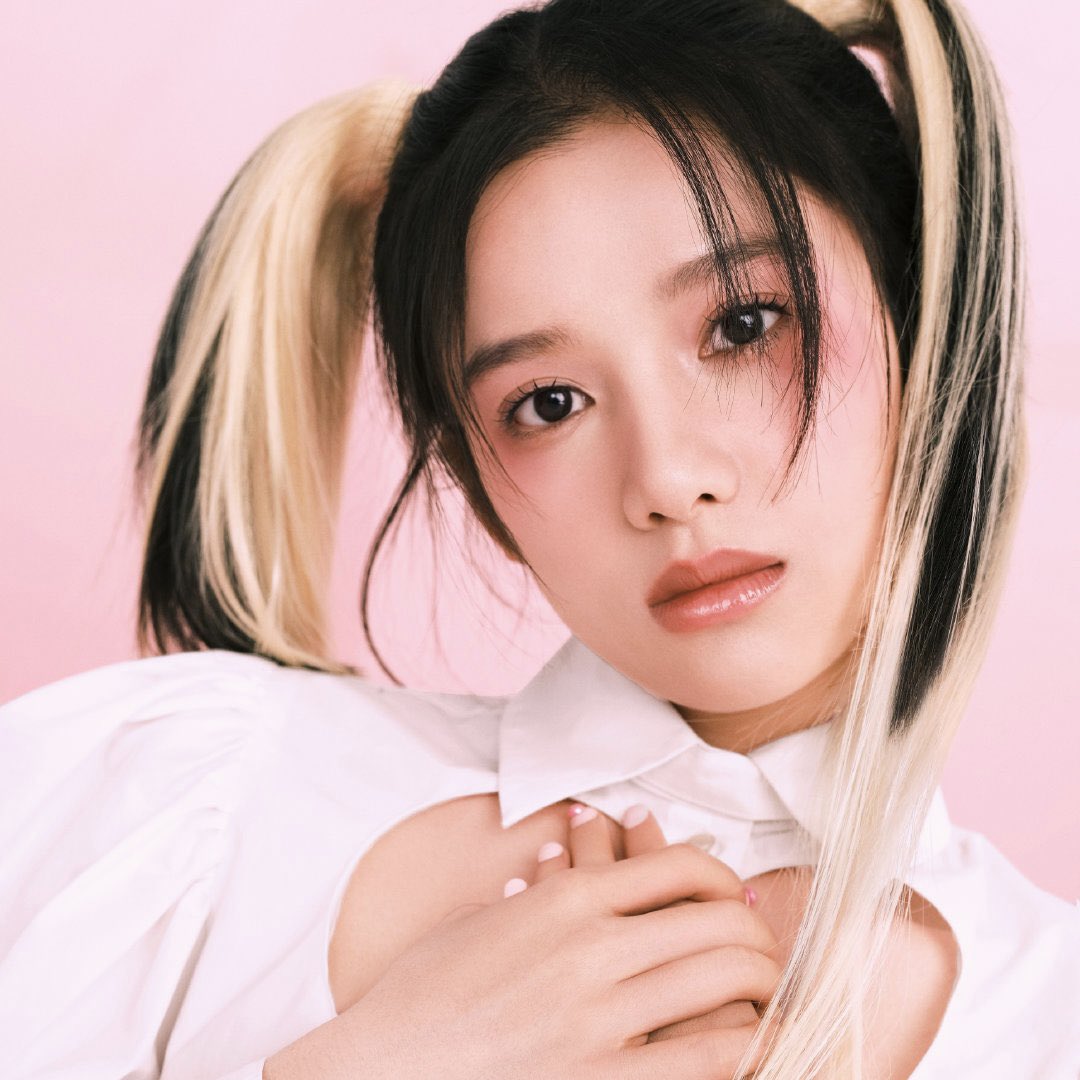 w_ndxr's tweet image. 브릿지 양갈래 스타일링 뭔가 아이돌 같아서 좋음 🩷