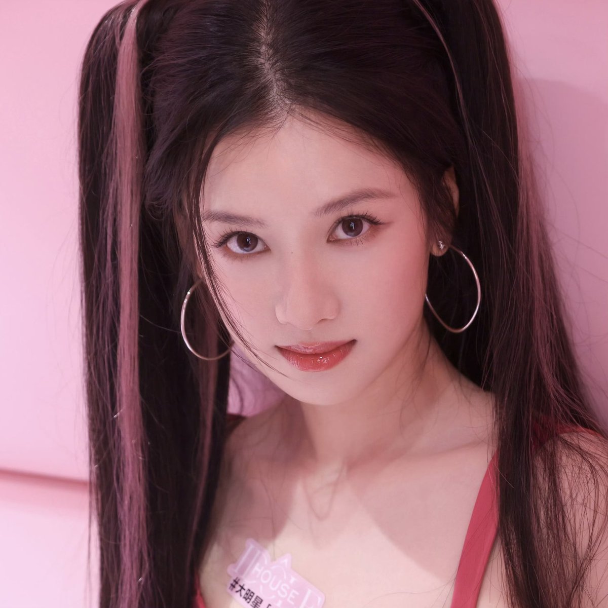 w_ndxr's tweet image. 브릿지 양갈래 스타일링 뭔가 아이돌 같아서 좋음 🩷