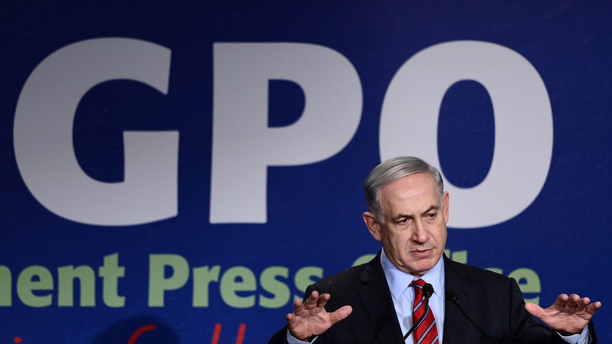 İsrail Başbakanı Netanyahu zehirlendi!: İsrail Başbakanı Binyamin Netanyahu, bozuk gıda nedeniyle gıda zehirlenmesi geçirdi. Üç gün boyunca evinde doktor gözetiminde tedavi görecek. dlvr.it/TM1RCJ