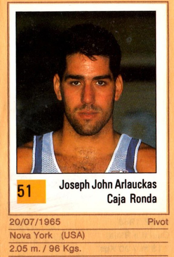 JuanMa_RC_'s tweet image. Uno de los mejores americanos que vistió la camiseta de @unicajaCB 💚💜
Llegó de la Lega 🇮🇹
Formó un trío de campanillas junto a @Rafavecina y #RickieBrown 🤩
Protagonista clave (45 puntazos) en la primera victoria en el #Palau 🎯
Su relación con @pesqueramario no fue idílica 🤯