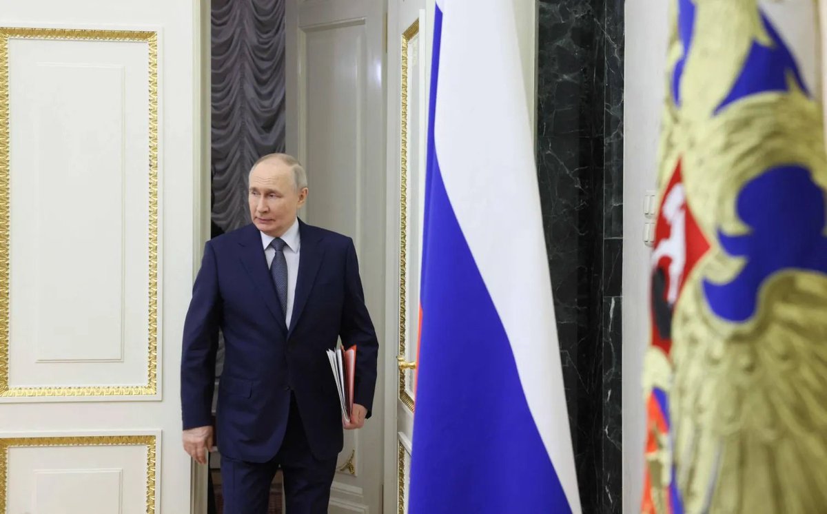 BRICSinfoar's tweet image. 🇷🇺🇮🇷🚨عـــاجــل:
الكرملين: بوتين استقبل مستشار المرشد الإيراني علي لاريجاني في الكرملين يوم الأحد
بوتين ومستشار المرشد الأعلى الإيراني يبحثان توترات الأوضاع في الشرق الأوسط والوضع حول البرنامج النووي الإيراني
الجانب الروسي استعرض موقفه بشأن التسوية السياسية للقضايا المتعلقة…