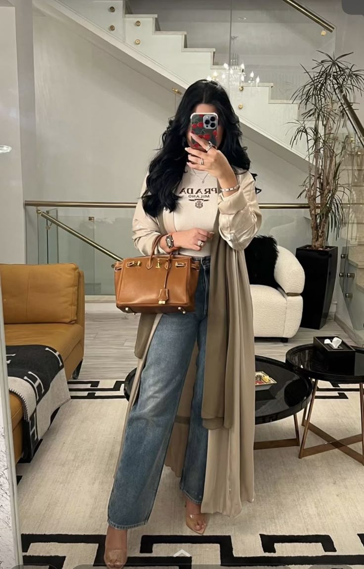 Morning vibes blessed, dressed, and ready to finesse. rise n’ shine, King's/Queen's we back on the throne today.