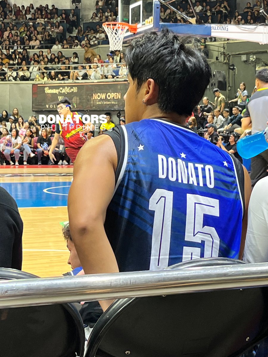DONATORSPH's tweet image. Donny is giving everything — the energy, the hustle, the heart!

DONNY TAKES OVER

#CourtSideWithDonBelle
#BELLEyondTheGame